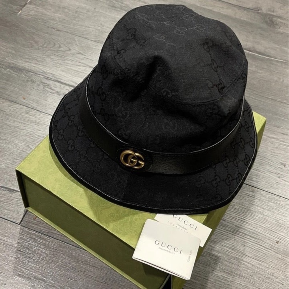 Gucci canvas bucket hat